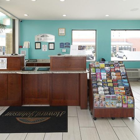Howard Johnson By Wyndham Virginia Beach At The Beach Extérieur photo