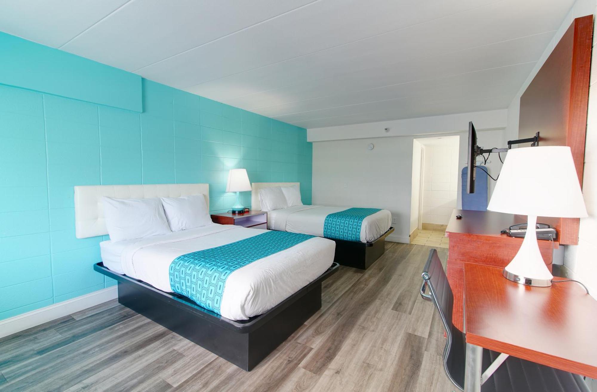 Howard Johnson By Wyndham Virginia Beach At The Beach Extérieur photo