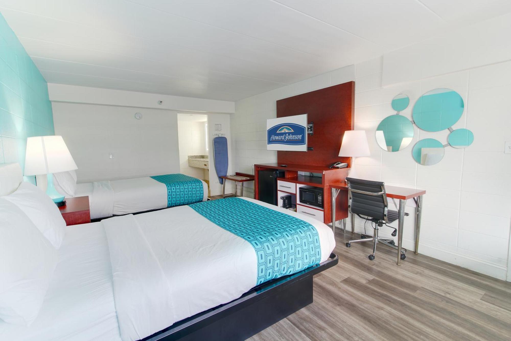 Howard Johnson By Wyndham Virginia Beach At The Beach Extérieur photo